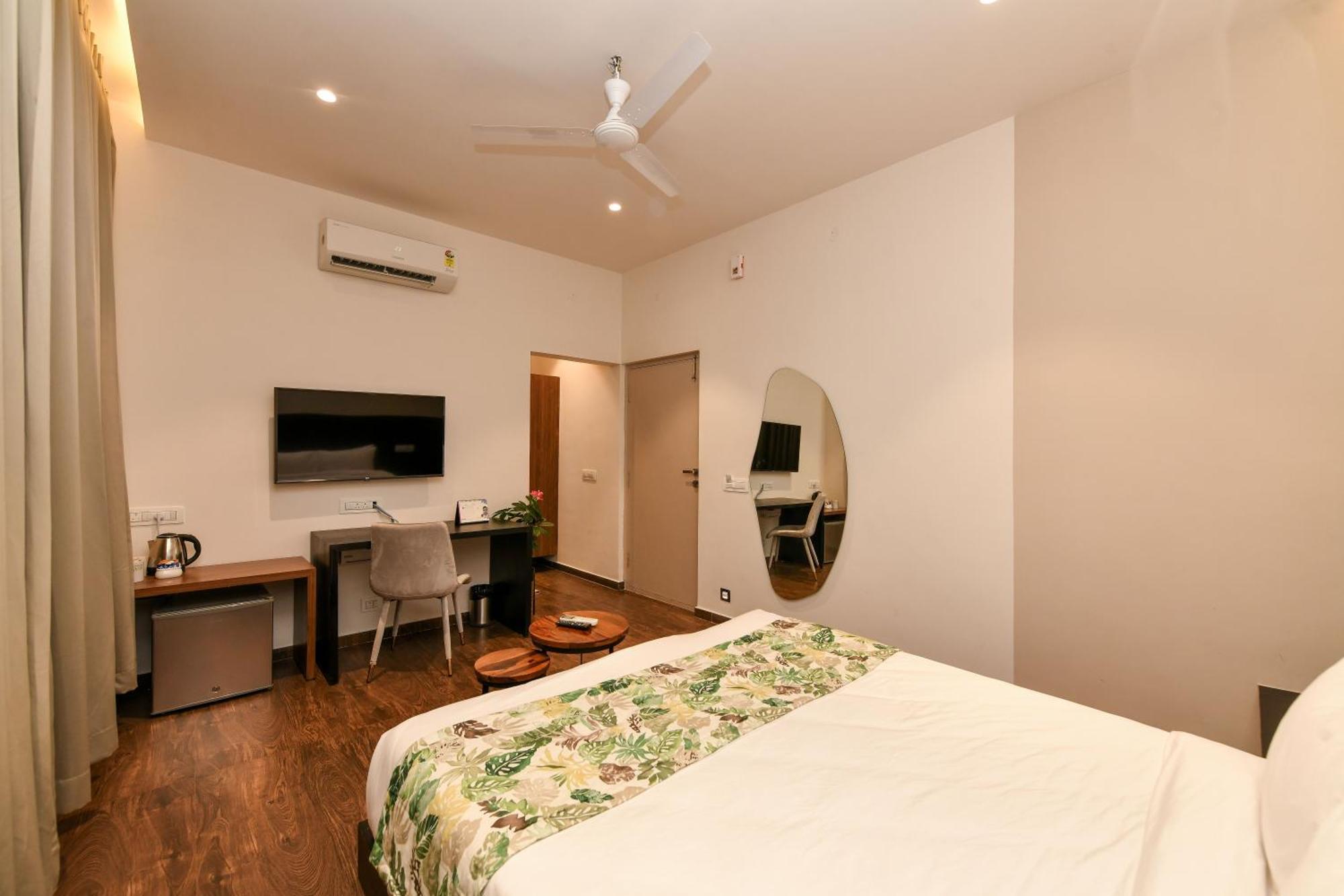 Inventree Aranya Resort & Spa มาดิเครี ภายนอก รูปภาพ