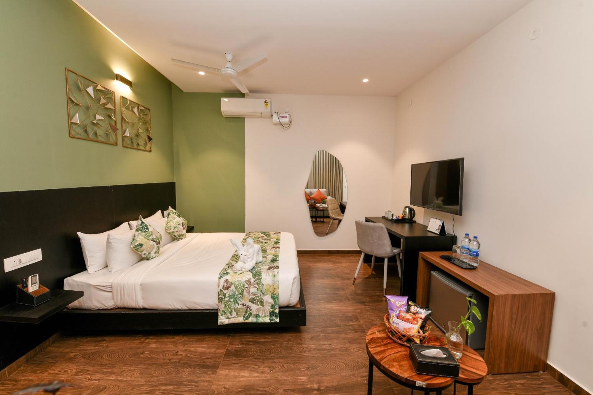 Inventree Aranya Resort & Spa มาดิเครี ภายนอก รูปภาพ