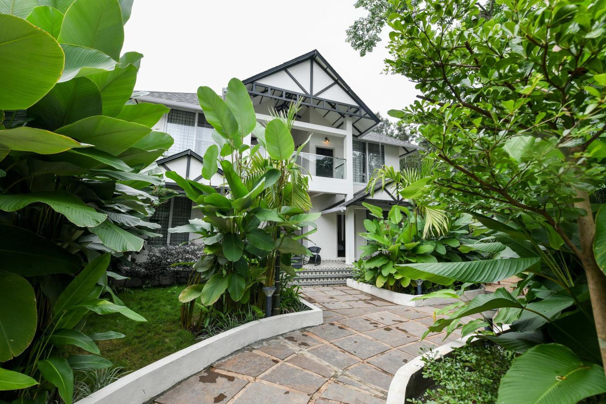 Inventree Aranya Resort & Spa มาดิเครี ภายนอก รูปภาพ