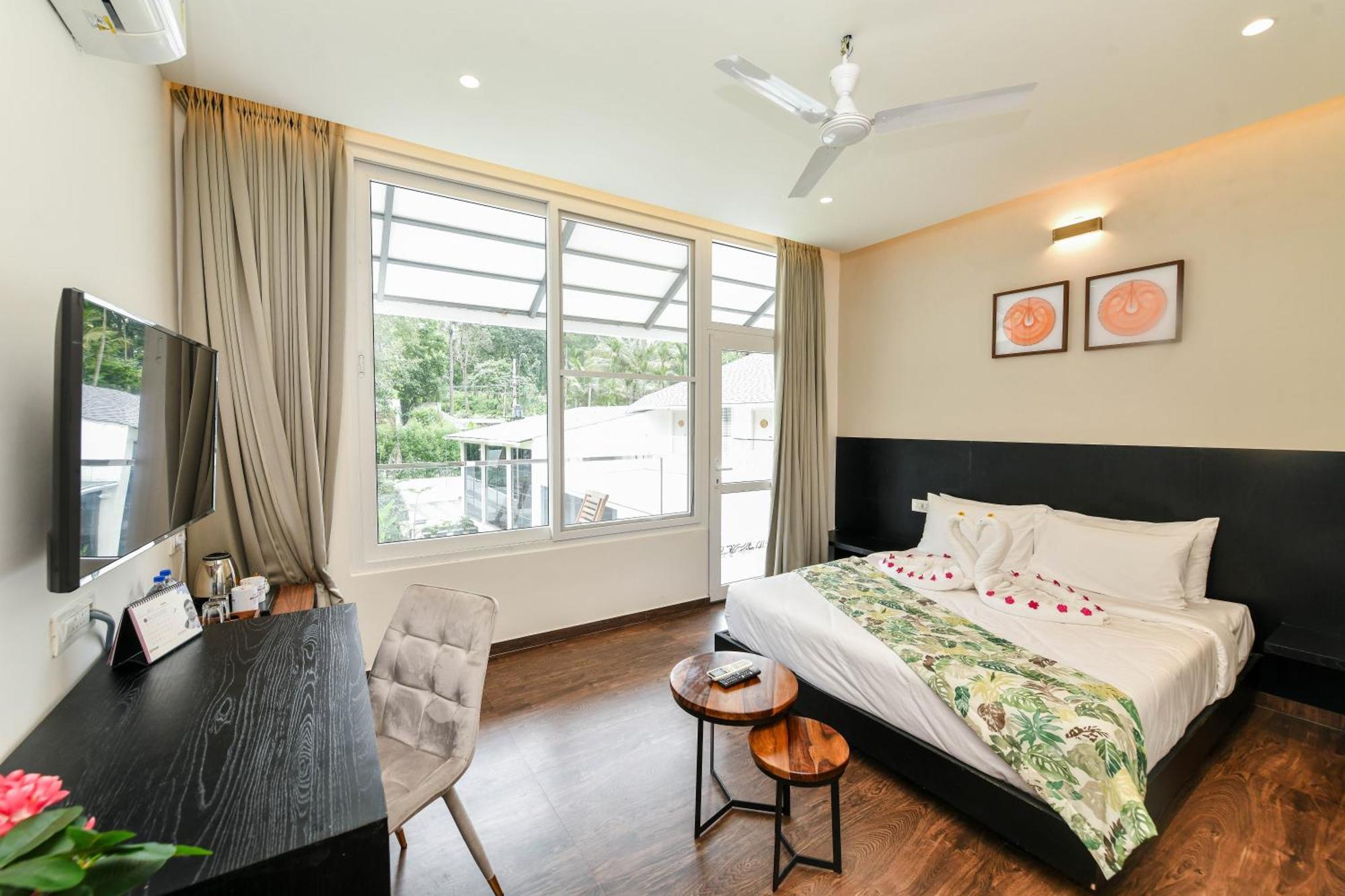Inventree Aranya Resort & Spa มาดิเครี ภายนอก รูปภาพ